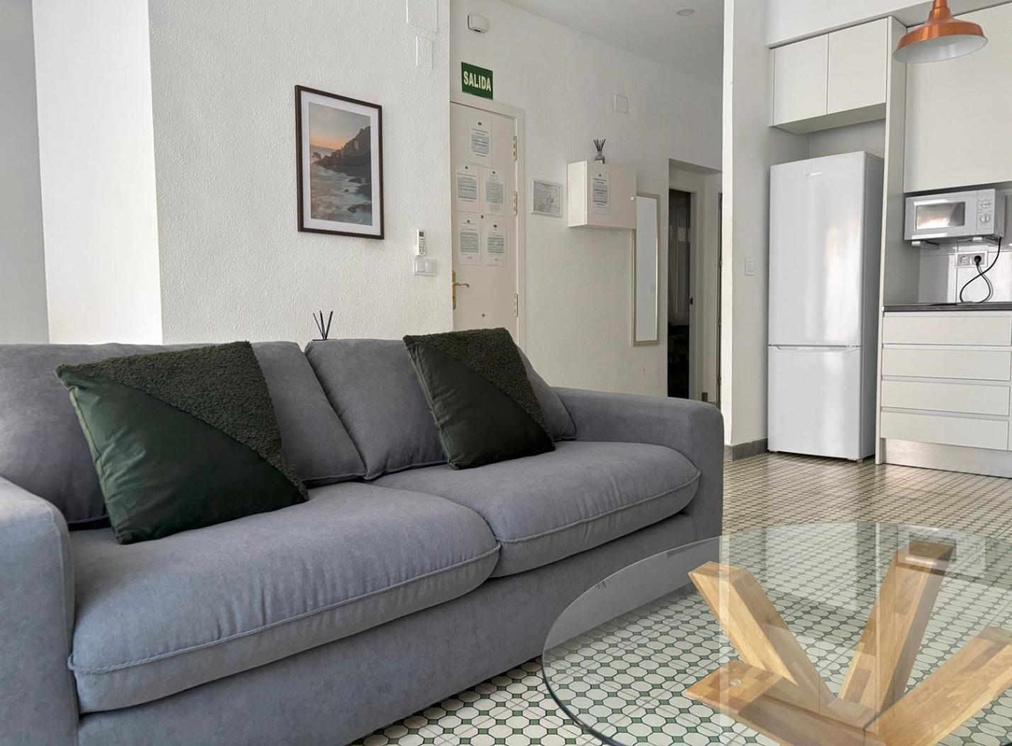 Beautiful Appartment In The Heart Of Alicante Exterior photo