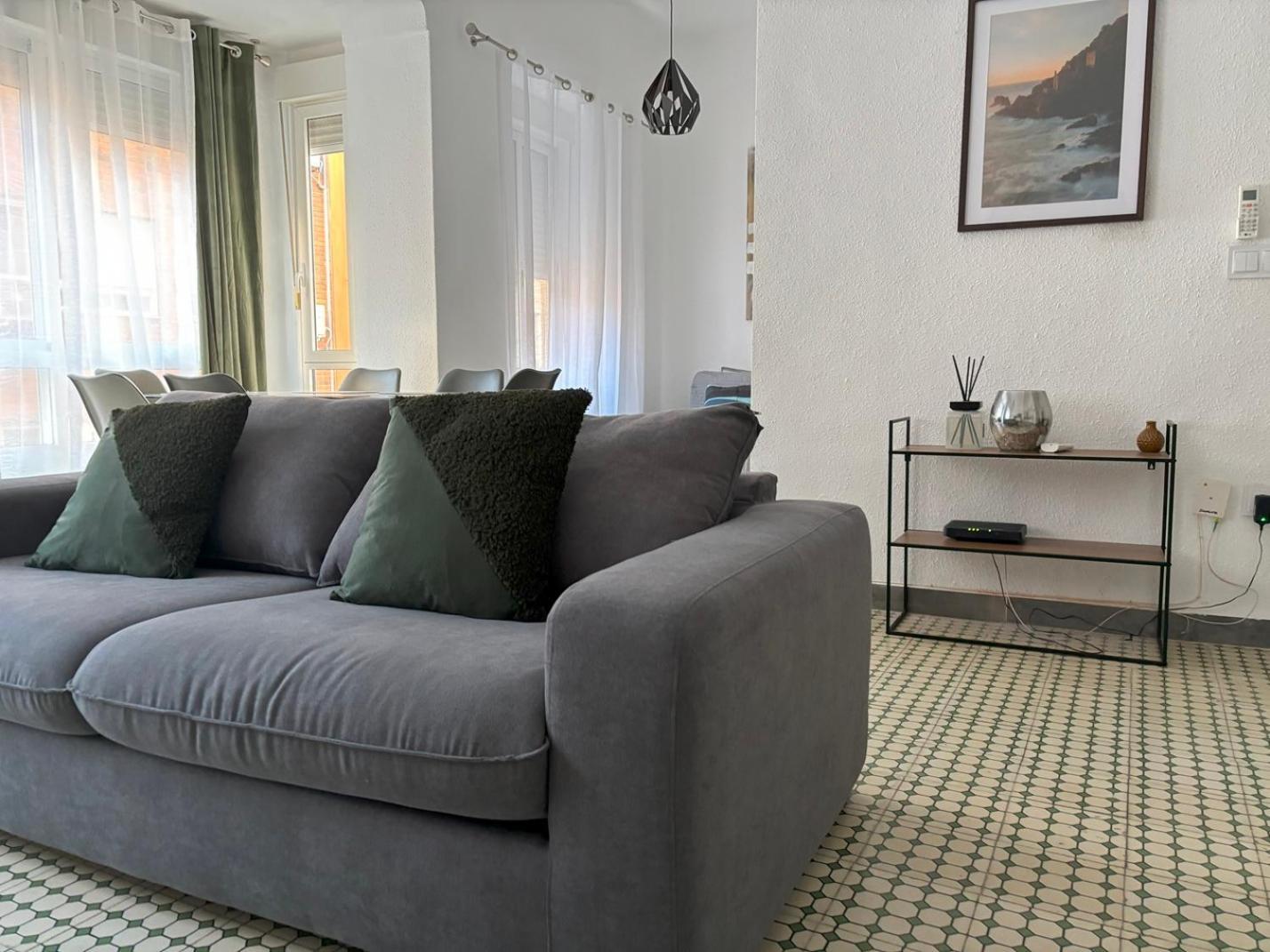 Beautiful Appartment In The Heart Of Alicante Exterior photo